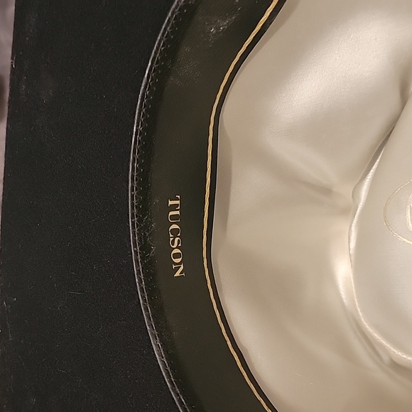 Bailey Tucson  Mens Black  Wool Cowboy hat satin lined size  7  1/4 - Picture 3 of 5